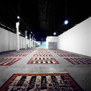 The 50 kilims at the "De bouche à oreille" exhibition at the Magazin de Grenoble, November 1993, photo by Giorgio Colombo