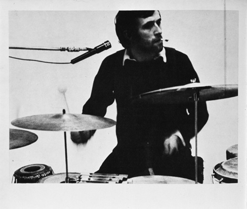 Alighiero Boetti on his drums in the Sperone gallery, 1969, photo by Paolo Mussat Sartor