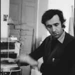 Alighiero Boetti alla batteria, 1974 - foto Antonia Mulas