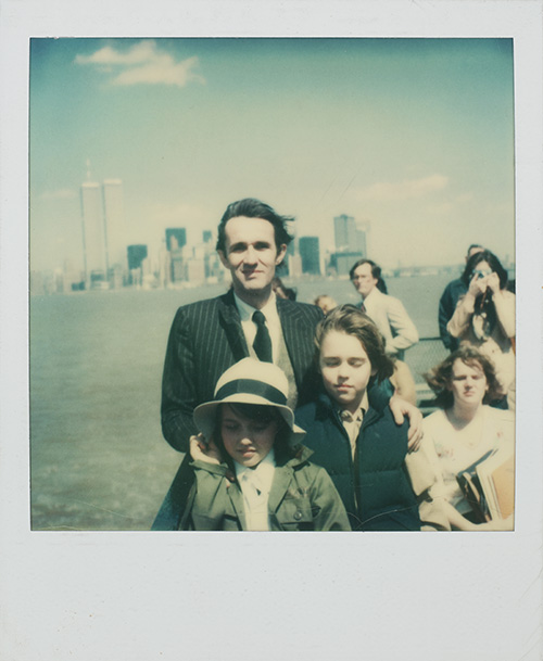 New York, Alighiero Boetti with his sons, Matteo and Agata